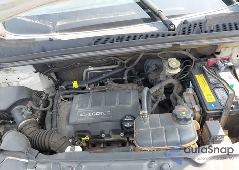 2015 Chevrolet Trax Lt z USA, uszkodzony, nr VIN KL7CJLSB2FB262025